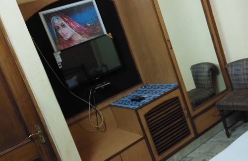 Kanpur Hotel | Hotel Shubh