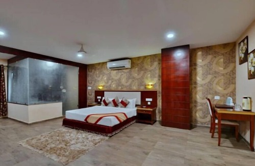 Bilaspur Hotel | Hotel Silver Oak