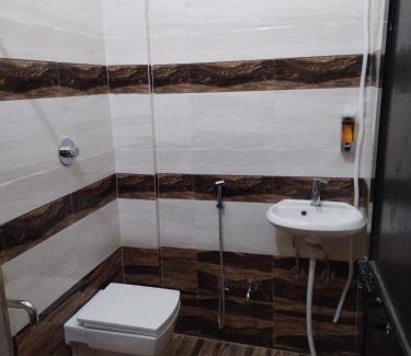 Bilaspur Hotel | Hotel Silver Park and Restaurant