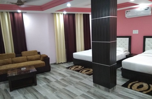 Chachian Hotel | Hotel Sky Blue And Restaurant