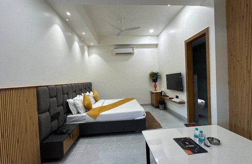 Hisar Hotel | Hotel sky way inn