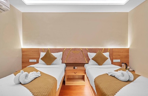 Shamshabad Hotel | Hotel SM Deccan Park Airport Zone