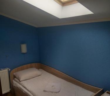 Manyava Hotel | Hotel Smaragd