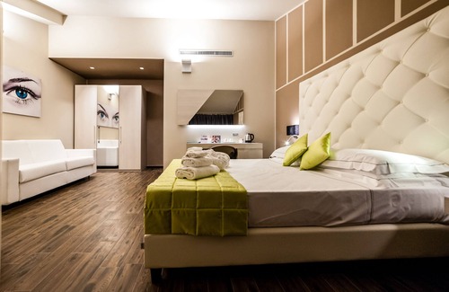 Caramagna Piemonte Hotel | Hotel Terre Dei Salici