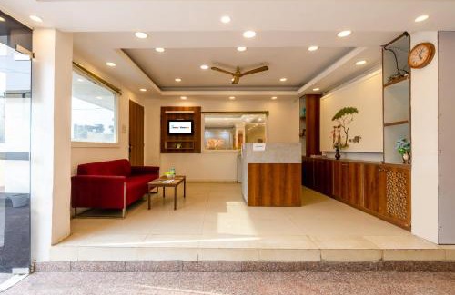 Sector 70 Hotel | Hotel The Classic Inn Noida sector 70