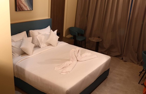 Kalaburagi Hotel | Hotel Tulips inn by VKG