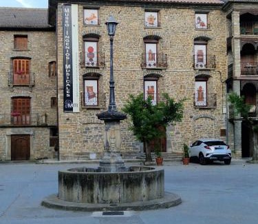 Labuerda Hotel | Hotel Turmo