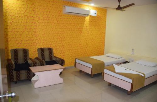 Nanded Hotel | Hotel Uma Executive Lodging