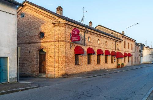 Castelleone Hotel | Hotel Vecchio Casello
