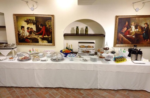 Corte de'Cortesi Con Cignone Hotel | Hotel Villa Borghesi