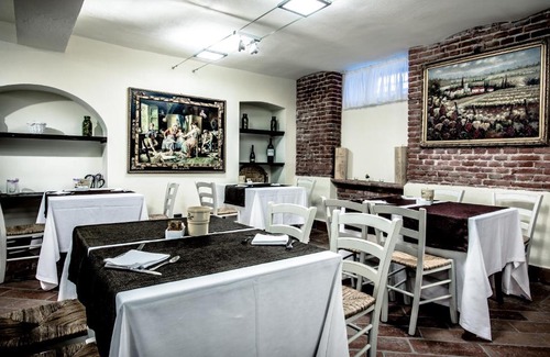 Corte de'Cortesi Con Cignone Hotel | Hotel Villa Borghesi