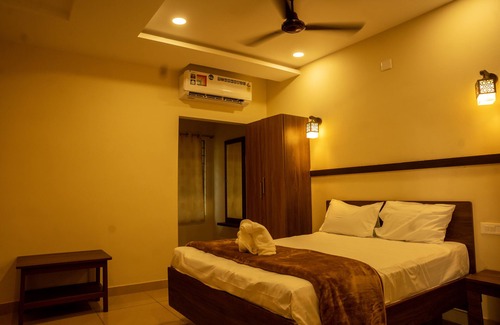 Nellore Hotel | Hotel VR Grand In