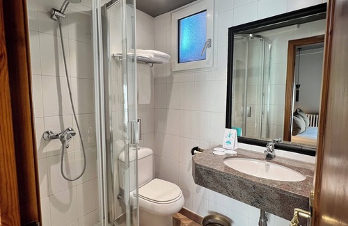 Encamp Hotel | Hotel Yomo Petit Paris