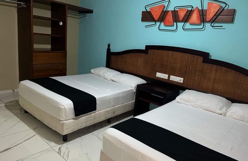 Ejidal Hotel | Hotel Yukon