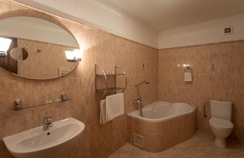 Stary Jicin Hotel | Hotel Zámeček Pod Hradem Starý Jičín 111