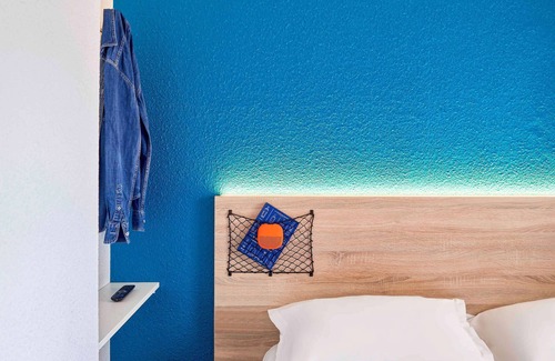 Vallauris Hotel | hotelF1 Antibes Sophia Antipolis