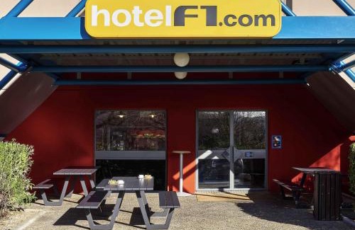 Ferney-Voltaire Hotel | hotelF1 Genève Aéroport Ferney