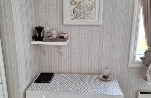 Hastveda Bed & Breakfast | Hotell Vita Hästen Hästveda