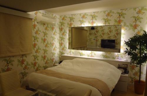Nankoku Hotel | hotelLUANA 18歳未満入場禁止
