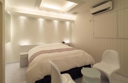 Nankoku Hotel | hotelLUANA 18歳未満入場禁止