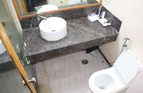 Connaught Place Hotel | HOTELS DAFFODILS