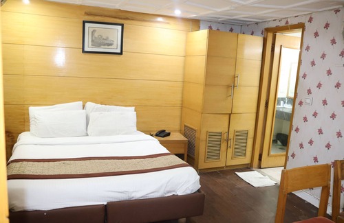 Connaught Place Hotel | HOTELS DAFFODILS