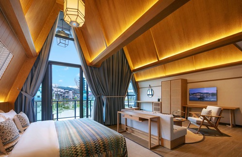 Xinzhou District Hotel | Hotels in Lady Island Resort