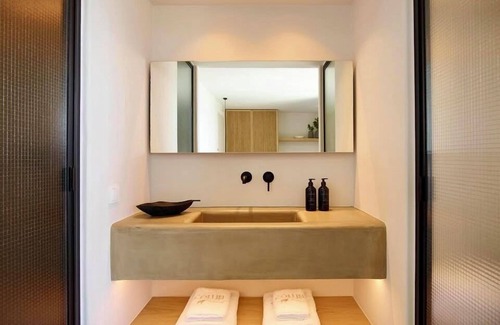 Mykonos Hotel | Hotiday Room Collection - Mykonos Fanari