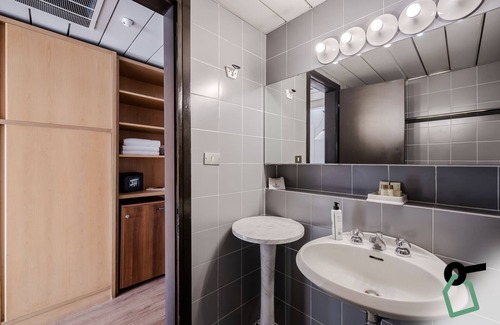 Ameglia Hotel | Hotiday Room Collection - Sarzana