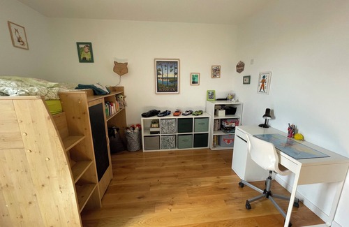 Bouc-Bel-Air House | House clinging to the forest, unobstructed view of the King's Pestle