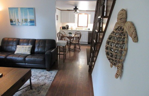 Gypsum House | House, Cottage, Garage, Sleeps up to 12 people