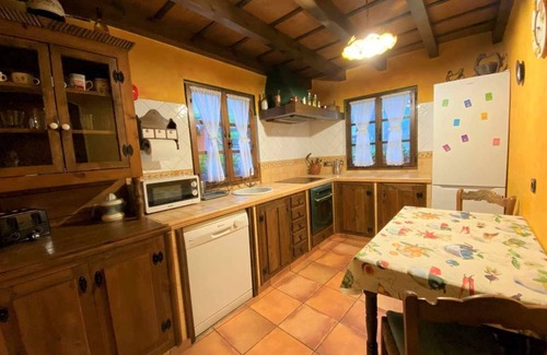 Parres House | House