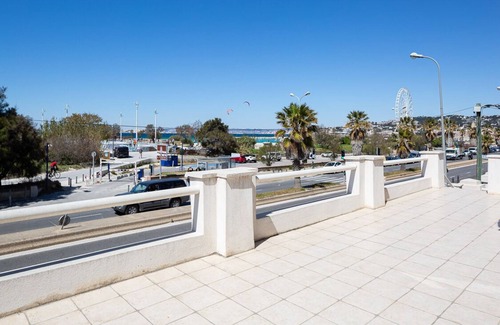 Bonneveine Villa | House facing the sea, bright, air-conditioned, terrace