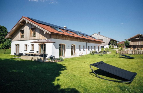 Altenmarkt an der Alz Apartment | House in the countryside