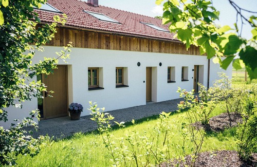 Altenmarkt an der Alz Apartment | House in the countryside