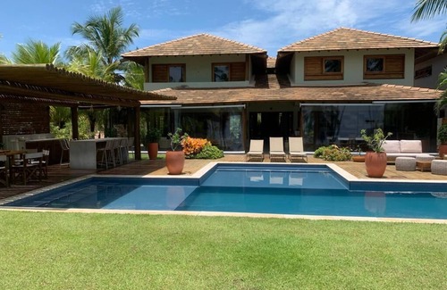 Farol House | House in front of the sea in Praia do Forte