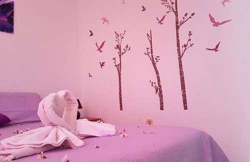 Cove Rogacic House | House Nike (41121-K1) - Vis - island Vis