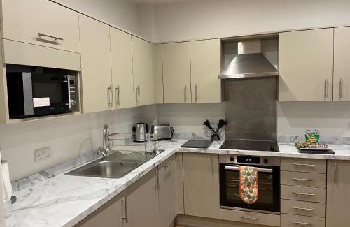 Reading City Centre Apartment | House of Fisher - 100 Kings Road