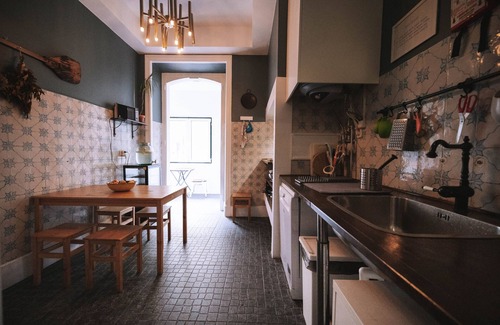 Lisbon Old Town House | House Sao Bento