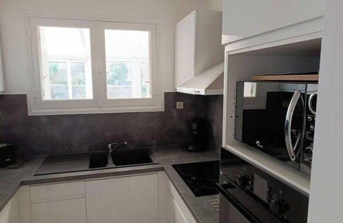 Ver-sur-Mer House | House with garden 30 metres from the beach