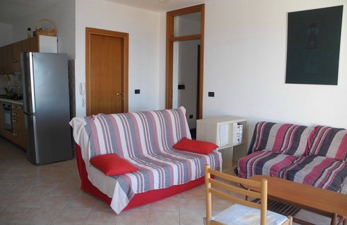 Iscra e Voes Apartment | House with large veranda, sea view, ideal for families and groups of friends