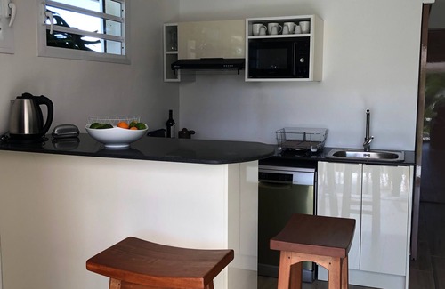 Le Gosier Cottage | House with private spa not far from the beach