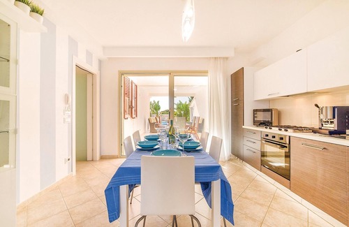 Porto Palo House | House with swimming pool in hilly position near Porto Palo di Menfi, about 800 m from the beach.