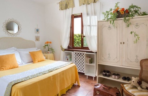 Caprarola Villa | House with view near Rome Pool, WiFi, Garden, lake view BBQ