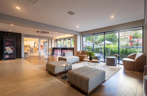 Vila Olimpia Apartment | Housi Faria Lima