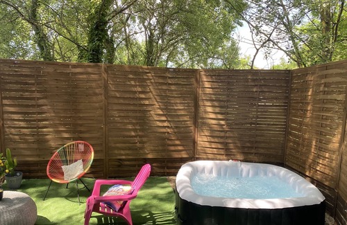 Lancon-Provence House | Housing,