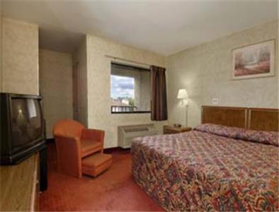 Grenloch Hotel | Howard Johnson by Wyndham Blackwood Near Philadelphia