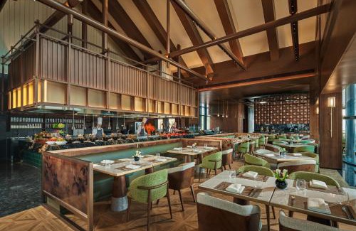 Wushan Hotel | HUALUXE Hotels and Resorts Chongqing Wushan by IHG