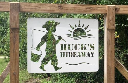 Fort White House | Huck's Hideaway near the Santa Fe River