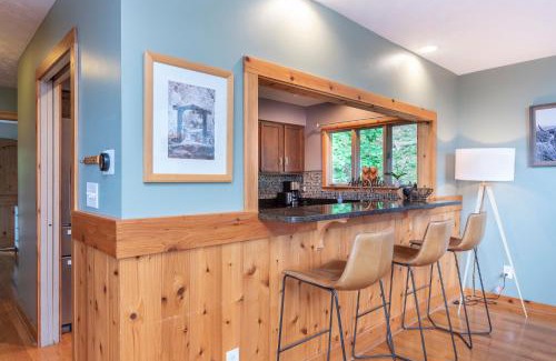 Weaverville House | Hudson's Peak on Leisure Mountain